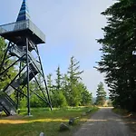 8 Person In Hovborg-by Traum *